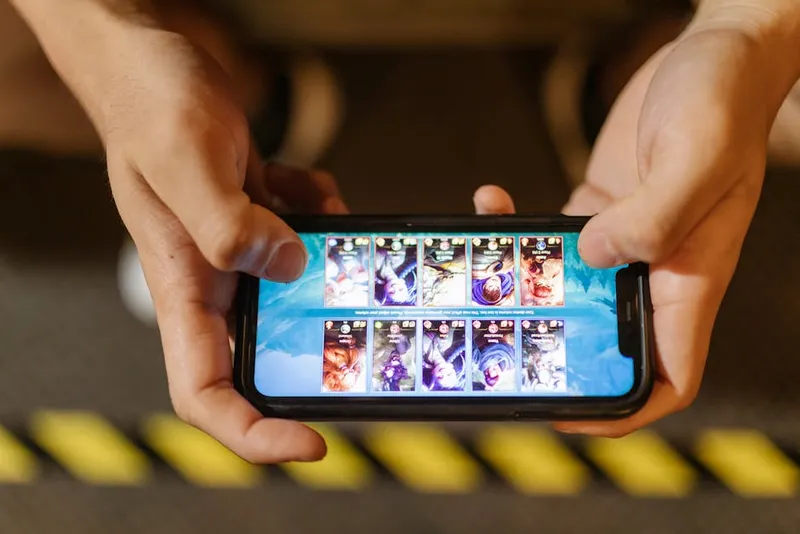 mobile game phone play hands
